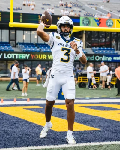 Hawkins showed confidence in first start for WVU